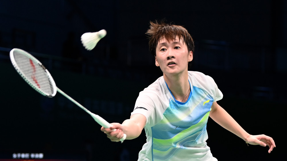 左小腿肌肉结构性受伤！沙尔克04官方确认卡里乌斯赛季报销