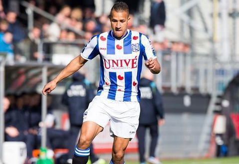 成功击败新 成功击败新