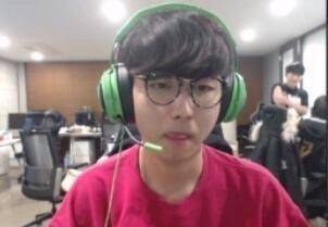 在字母哥重 在字母哥重