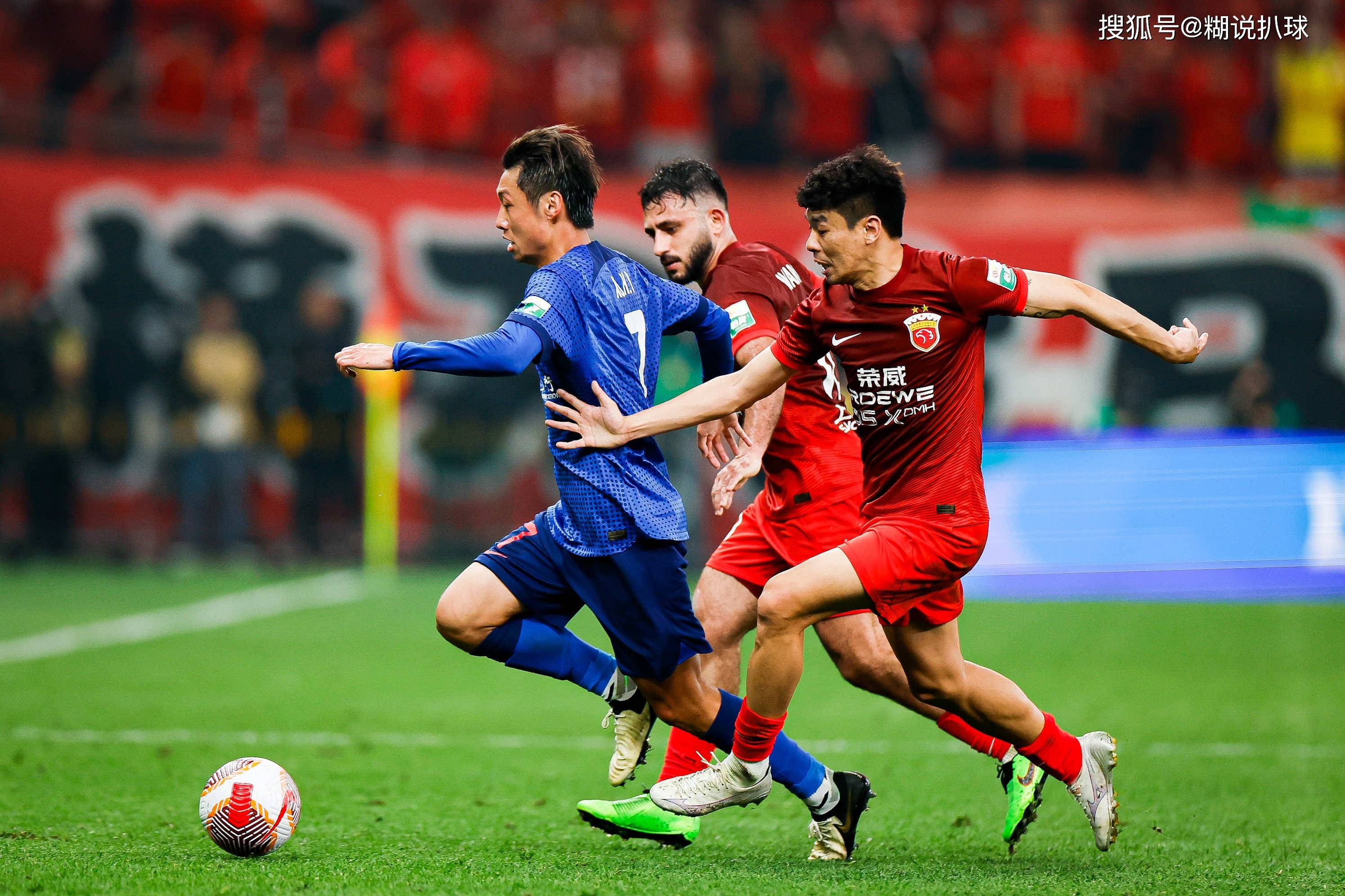 色发挥并不 色发挥并不