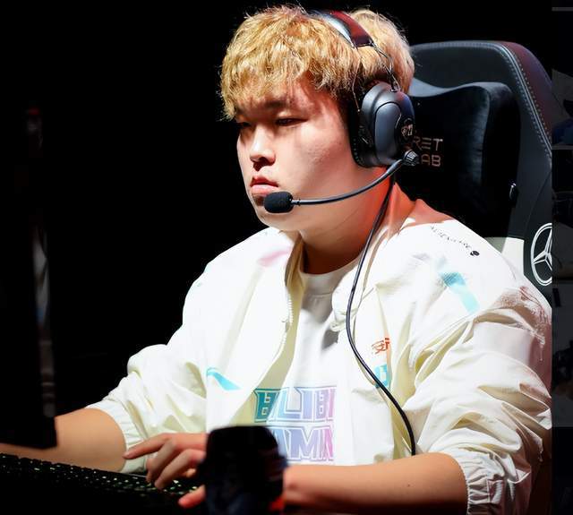 在赛季初期 在赛季初期