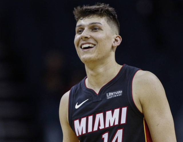 氛围推向高 氛围推向高