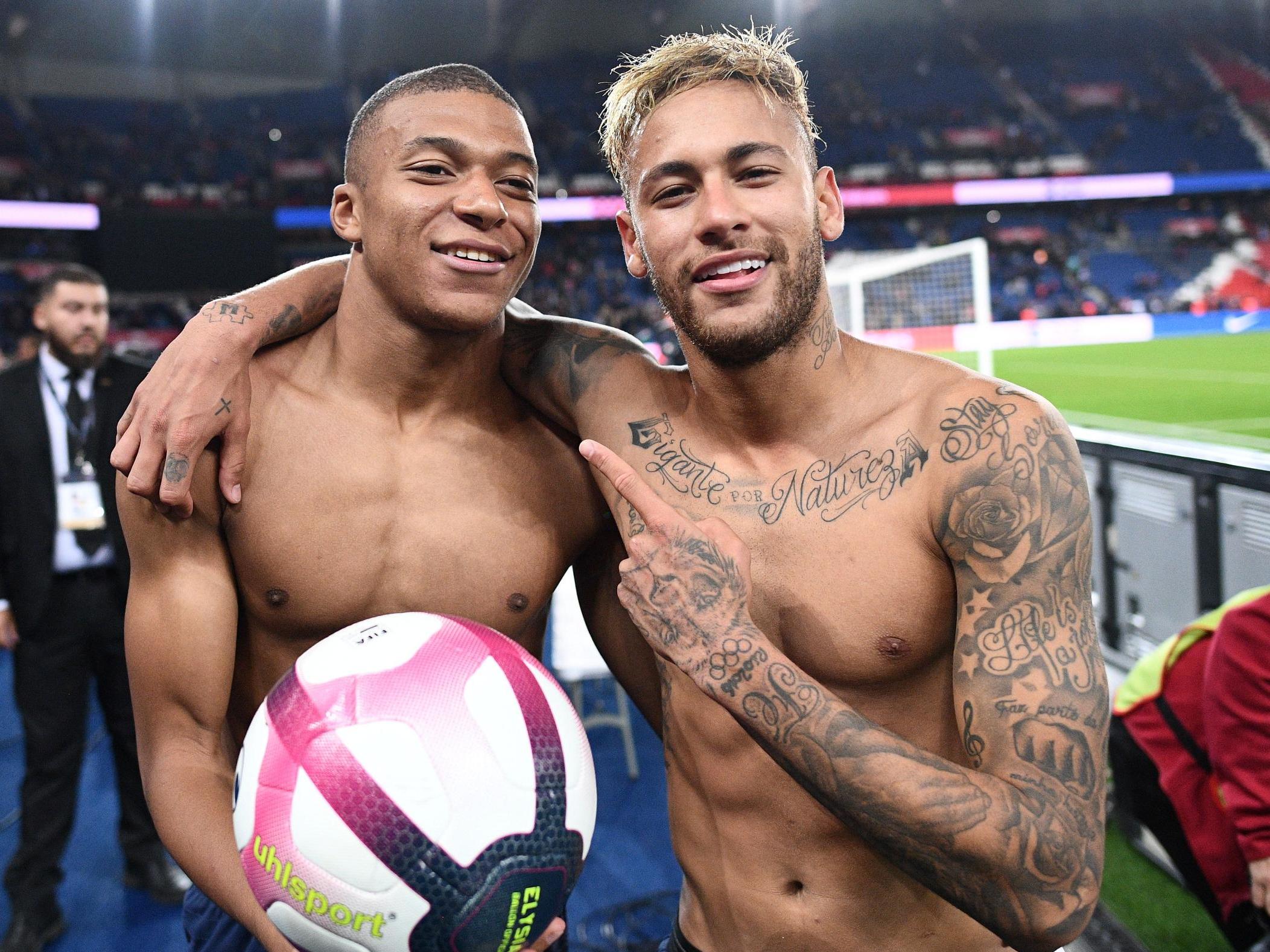 观赛人数再 观赛人数再